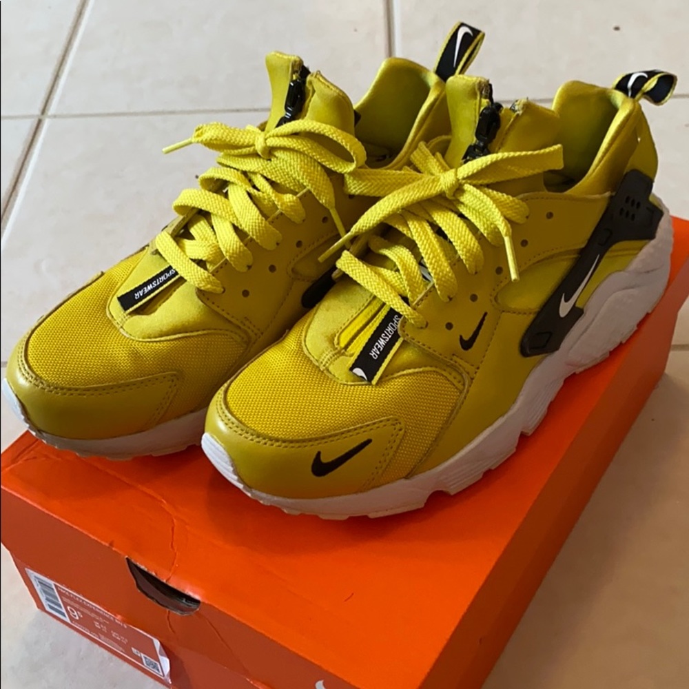 Yellow - 9 - Hurache